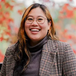 headshot of Dr. Lisa Dang