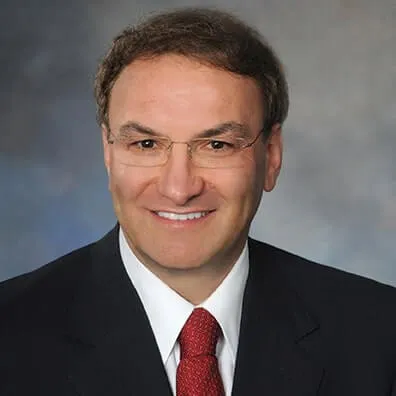 headshot of Dr. Jeffrey Sutton